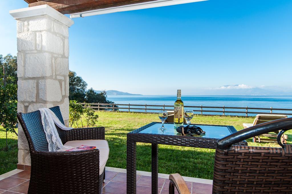 Kavos Psarou Villas Amoudi Exterior photo