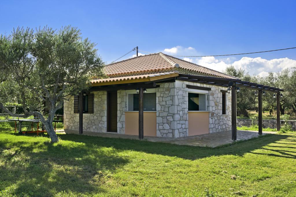 Kavos Psarou Villas Amoudi Exterior photo