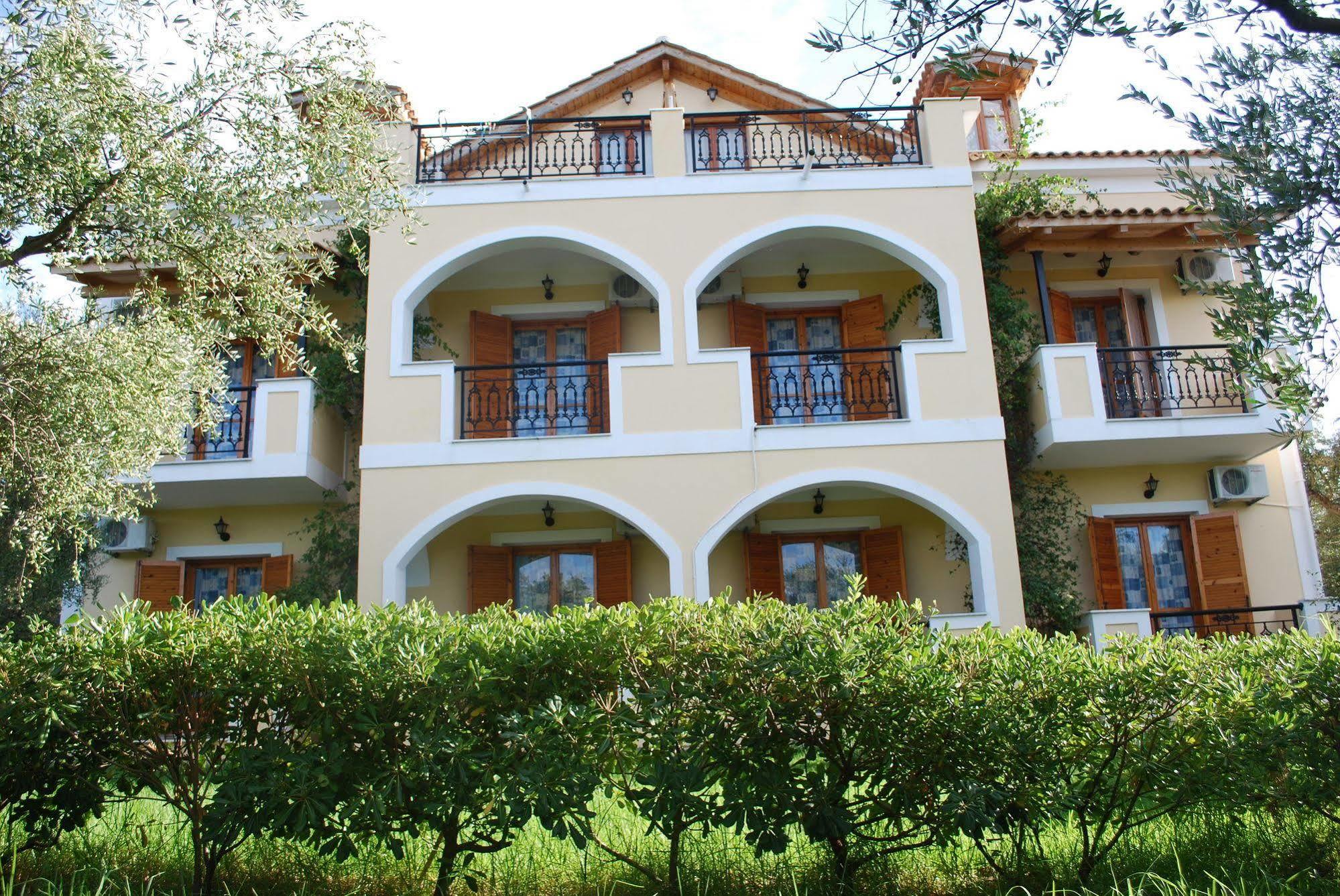 Kavos Psarou Villas Amoudi Exterior photo